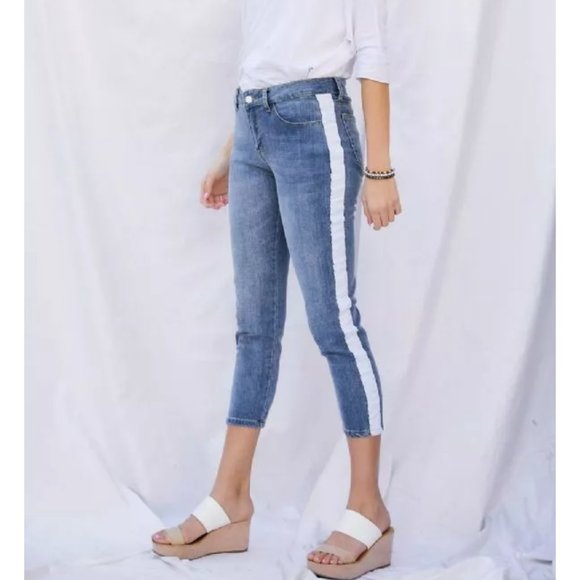 Cropped jeans - Picture 2 of 9